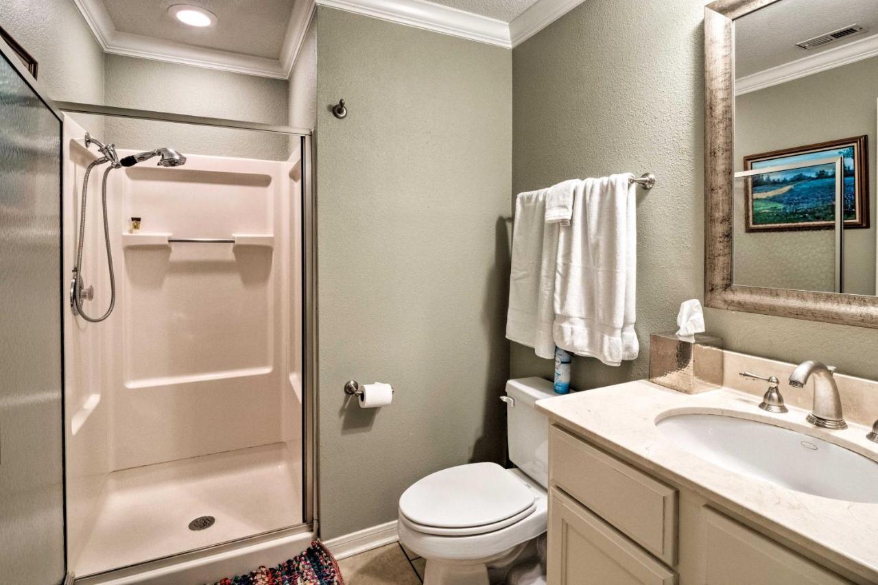 Lakefront Lago Vista Condo With Resort Amenities! Εξωτερικό φωτογραφία
